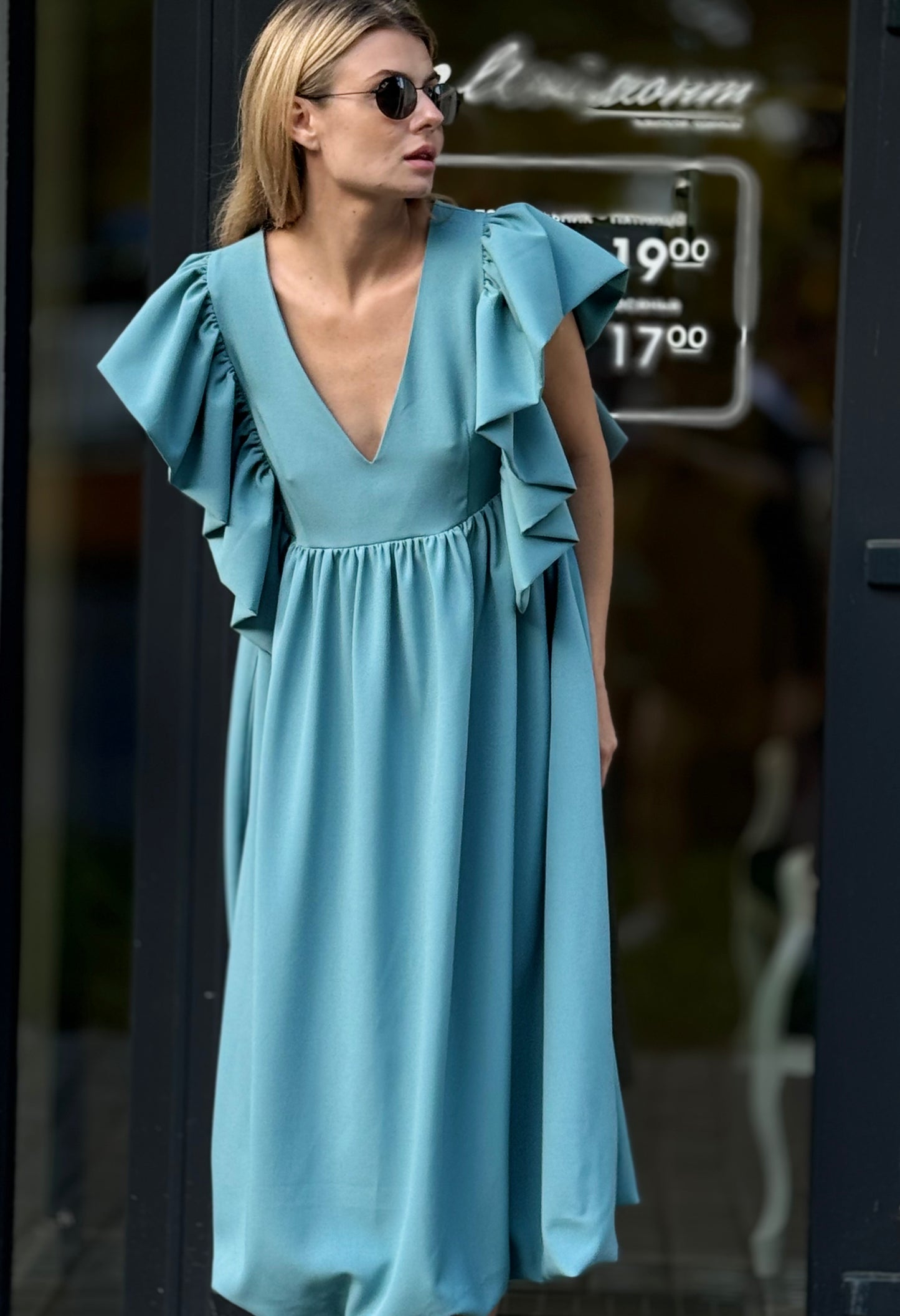 Balloon dress