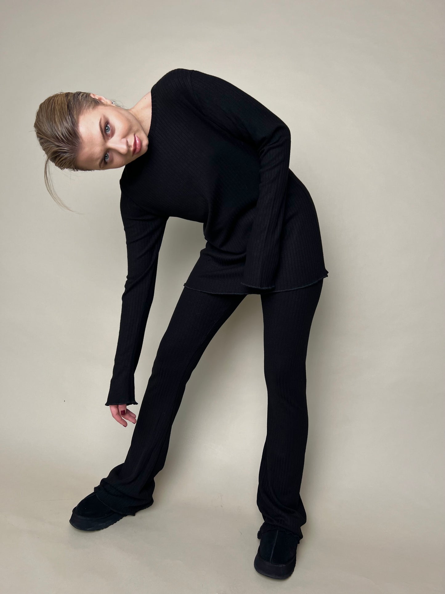 Suit Mono