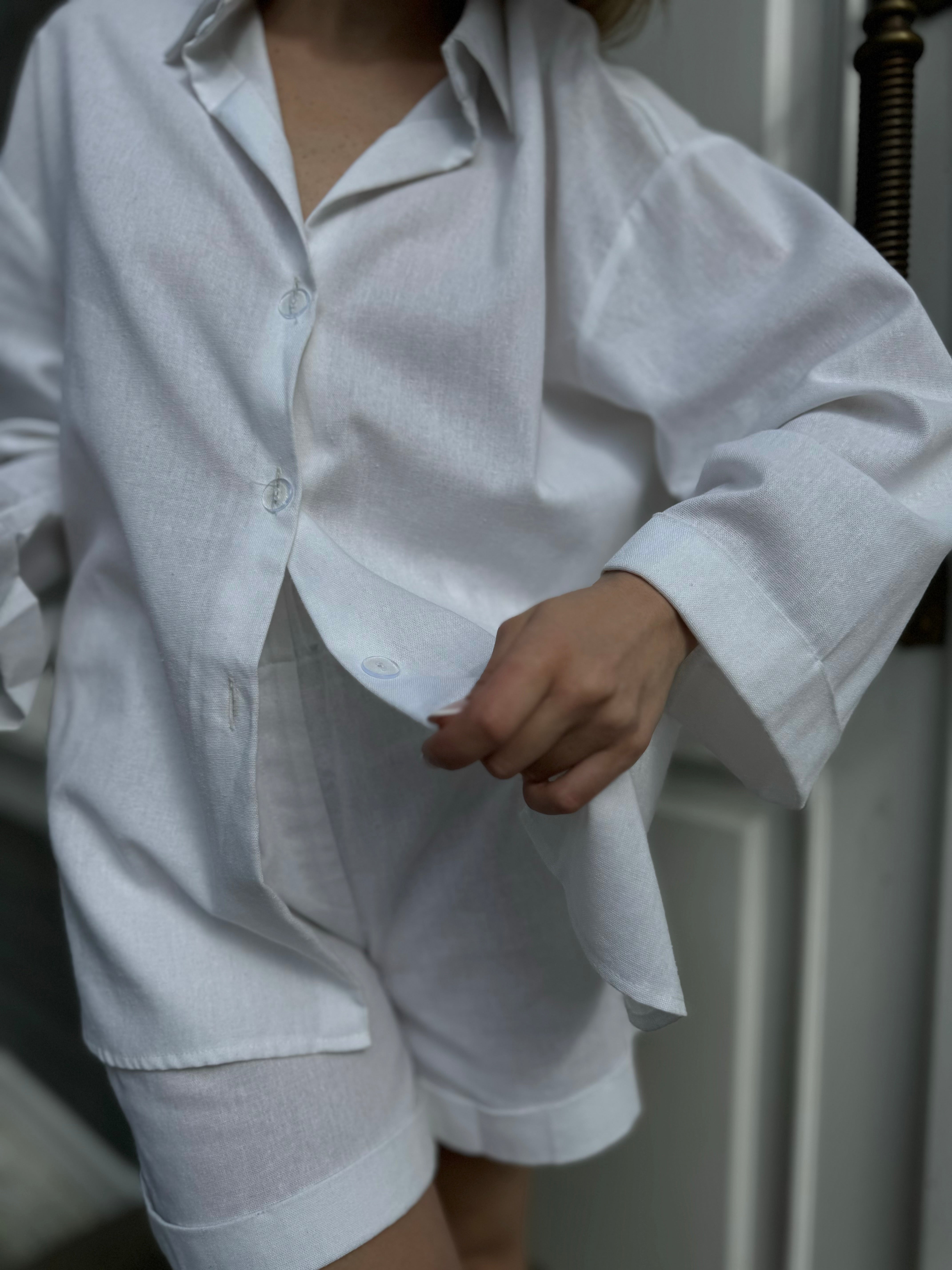 Linen suit with shirt