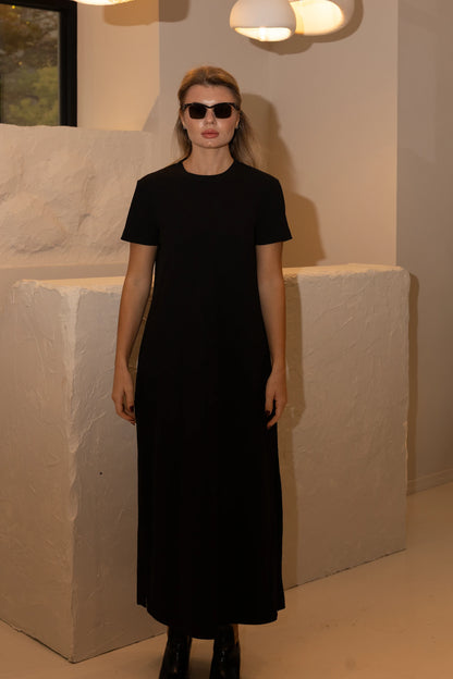 Noodle dress with cuts