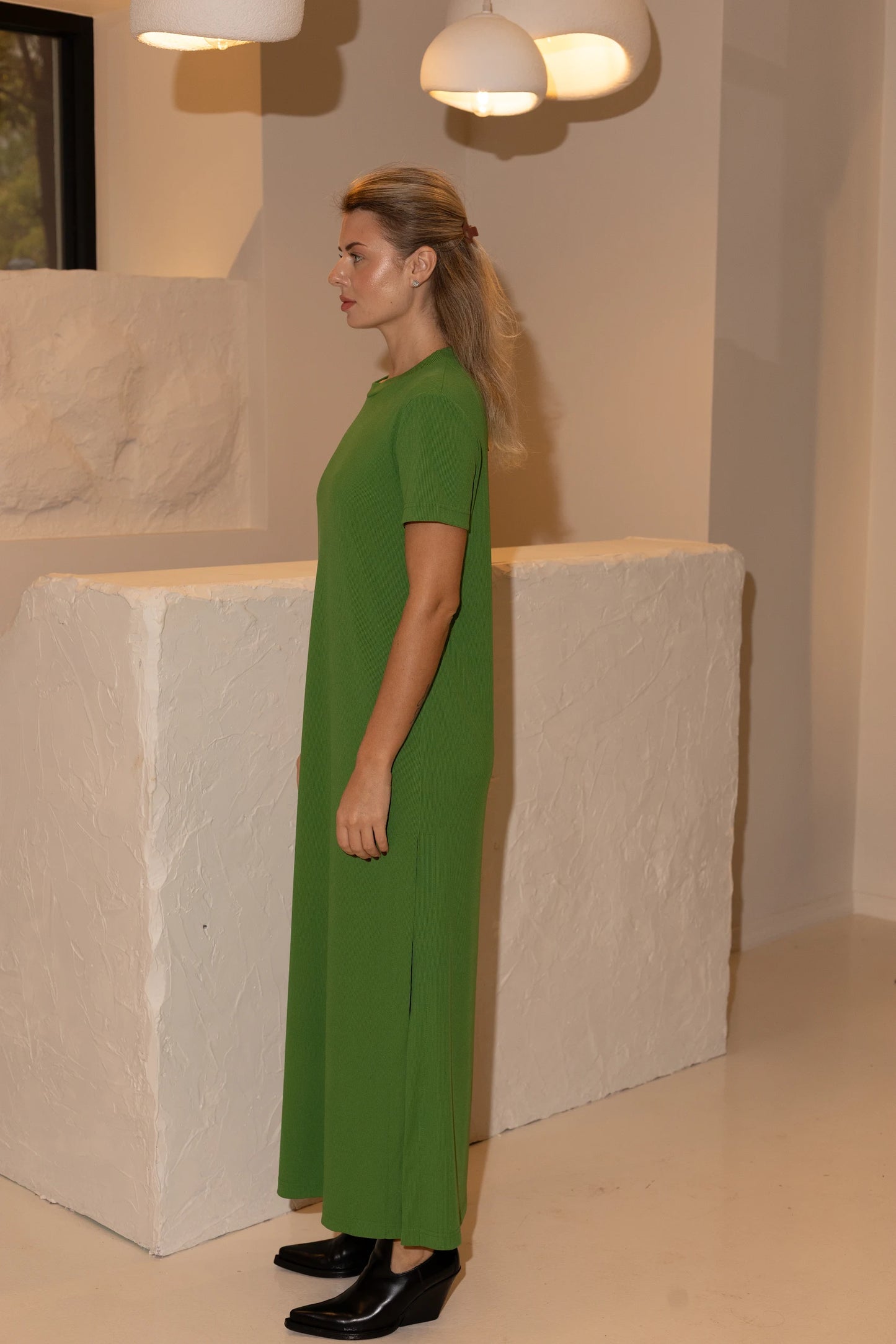 Noodle dress with cuts