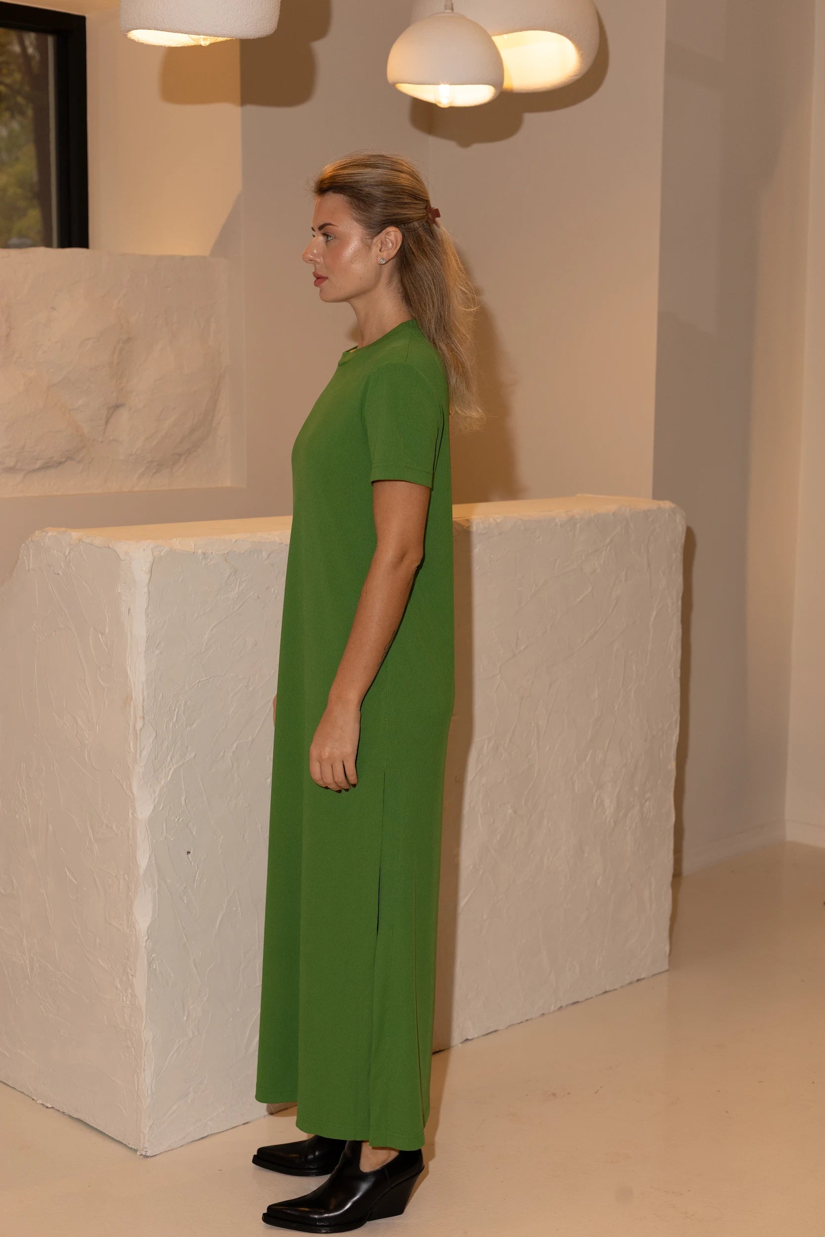 Noodle dress with cuts