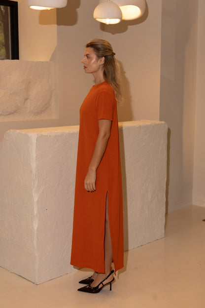 Noodle dress with cuts