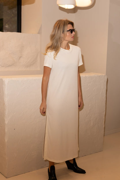 Noodle dress with cuts