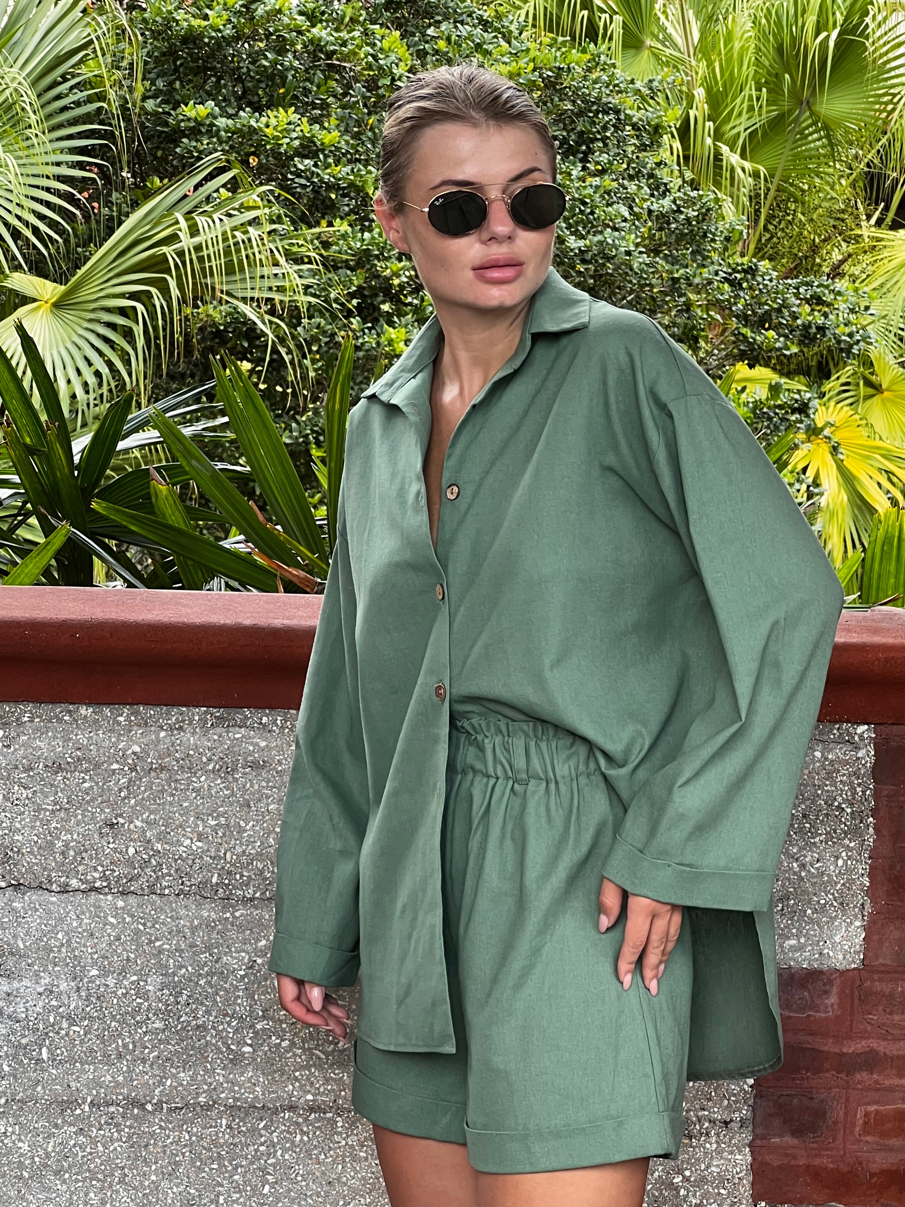 Linen suit with shirt